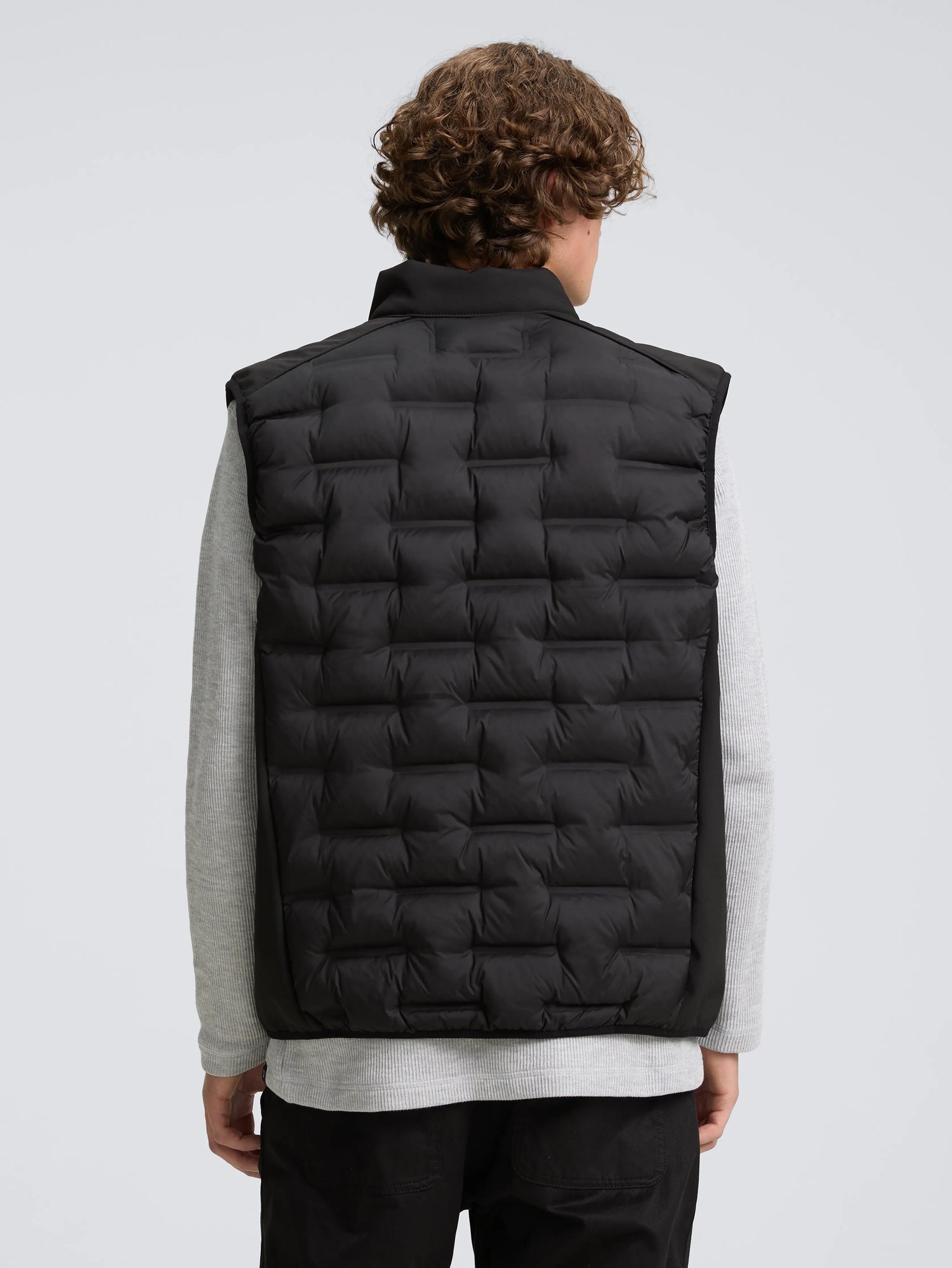 Tom Tailor_0_Hybrid Quilted Waistcoat with Stand-Up Collar_1046264_29999_04