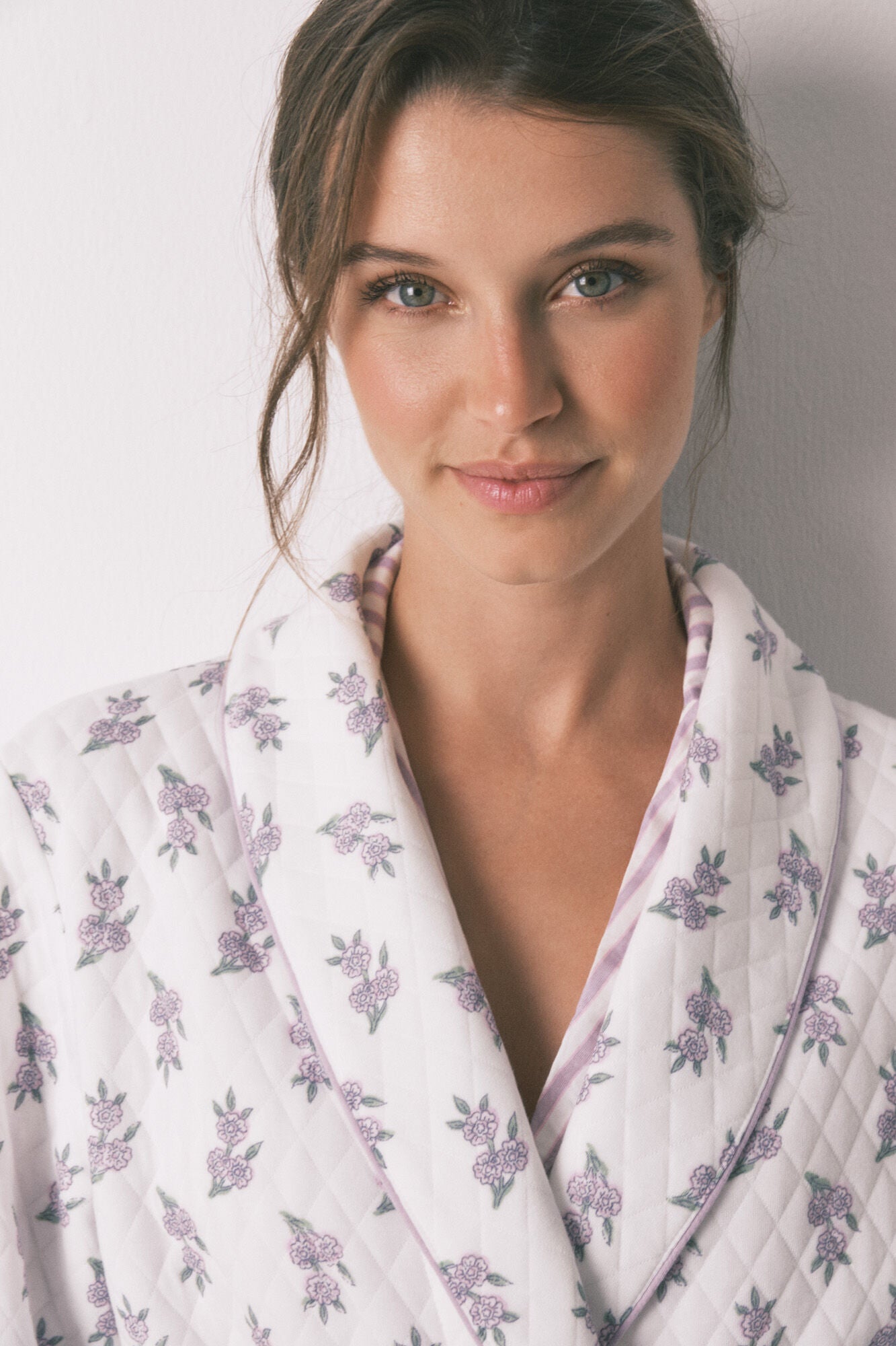 Women Secret_Ivory_Ivory Floral Puffer Midi Robe_3142302_96_05