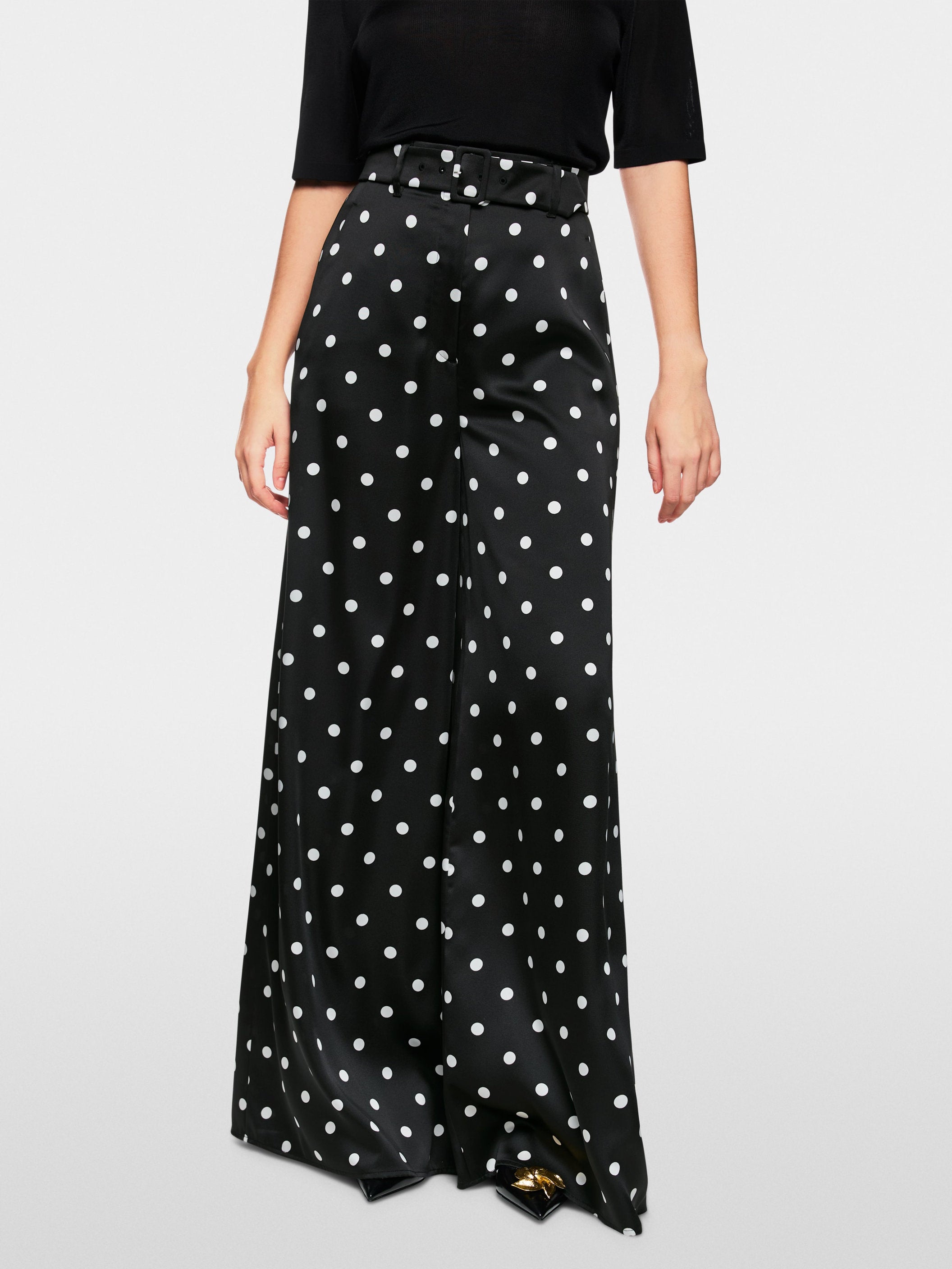 Marc Main_WAUKEE Wide Trousers_ZG 81.01 W10_910_05