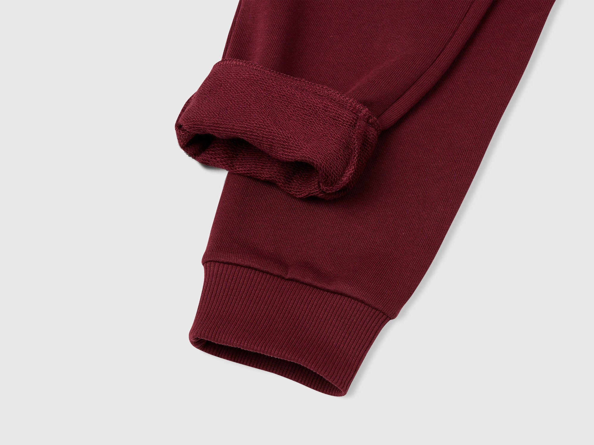 Beneton_Sporty Trousers with Drawstring_3J68CF01P_129_03