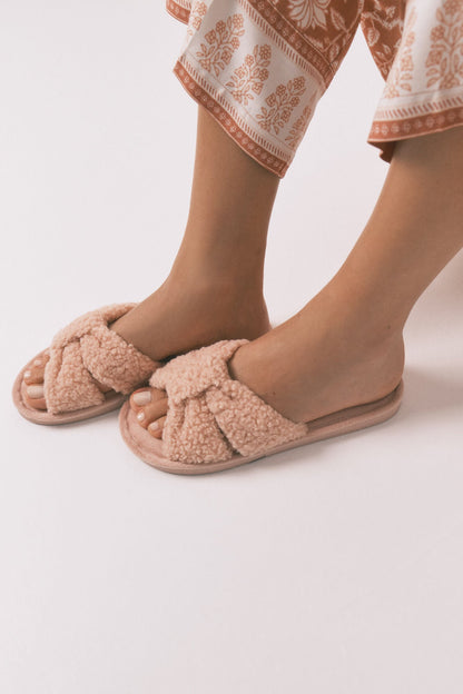 Women Secret_Pink_Pink Faux Shearling Slipper_4992533_72_02