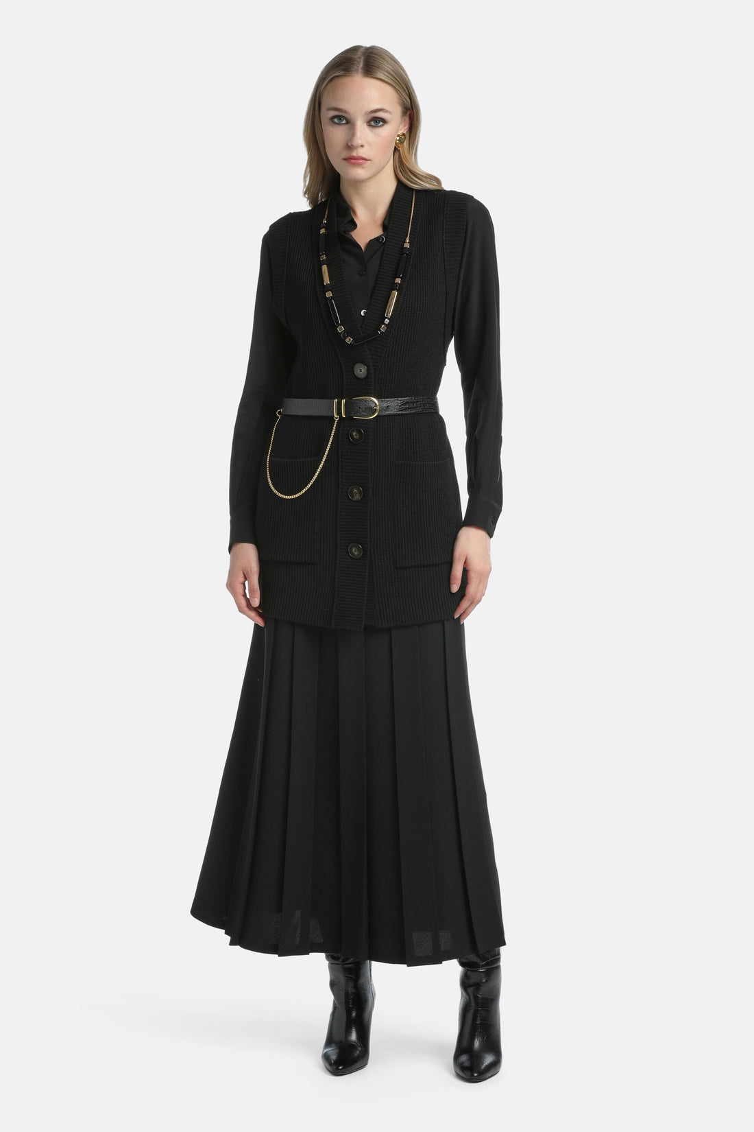 Luisa Spagnoli_Murena - Sleeveless Cardigan_MURENA_0101_02